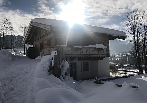 Vorderansicht - Family Retreat