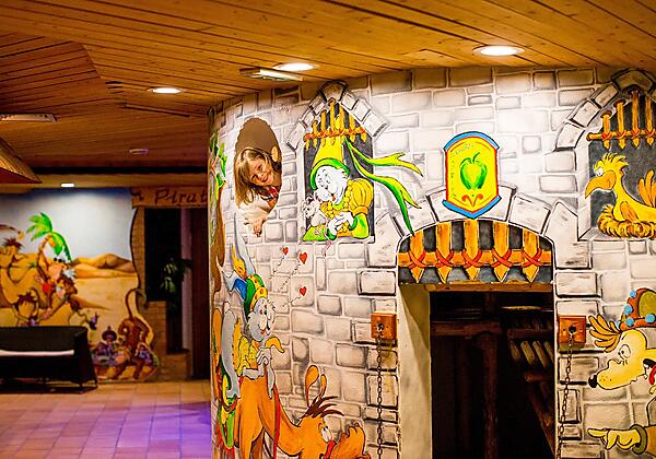 Ikarus_3148-3306418022-O_1000x600px