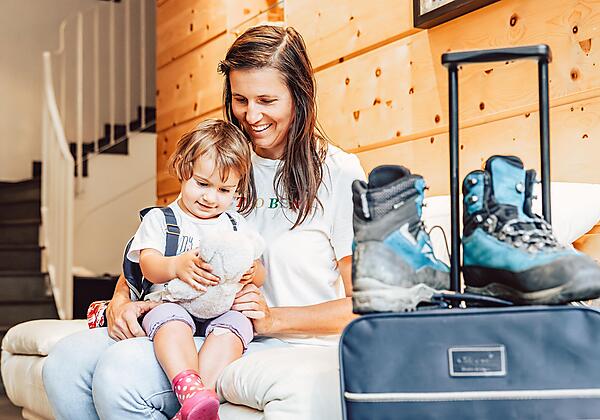 ferien-wohnen_Rezeption_Ankommen_Paznaun_apart.mat