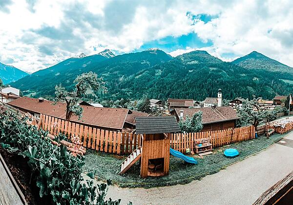 65746EDB-6883-41F3-8B9A-60F2BBADA008