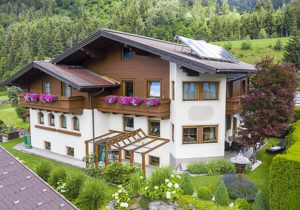 Außenaufnahme-Ferienhaus-Eva