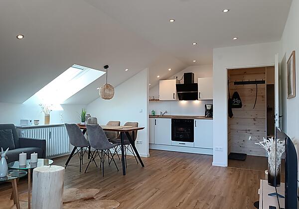 Alpenpanorama2024-Waibel FeWo-WohnzimmerNeu