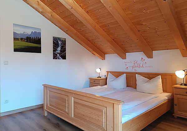 Gipfelblick-WaibelFeWo2024 (5)