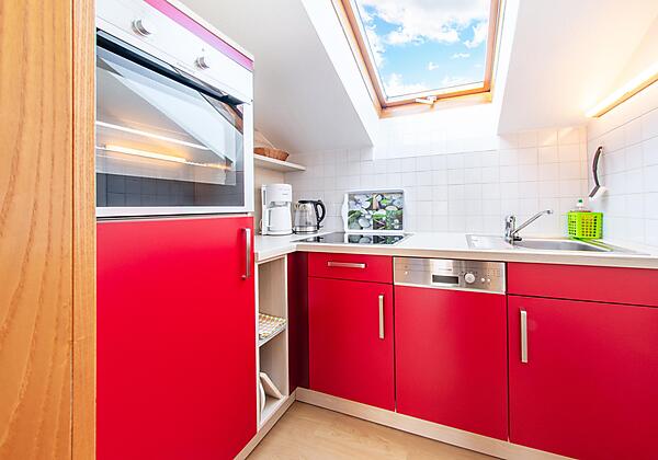 Küche ! Kühlschrank, Backofen, Spülmaschine !