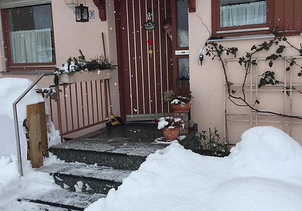 Hausansicht im Winter