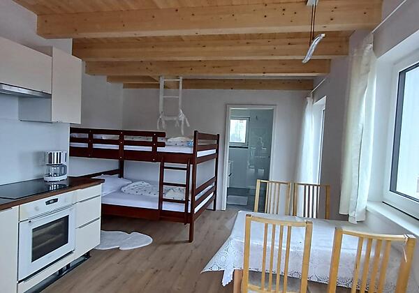 Küchenzeile, Stockbett für 4 Personen,