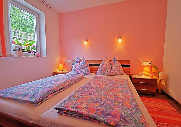 monika-resinger-virgen-zimmer-nord-c-bernhard-assm