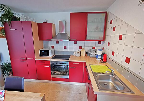 monika-resinger-virgen-kuechenzeile-c-bernhard-ass