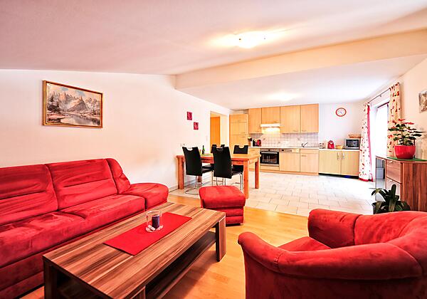 Wohn- und Essbereich