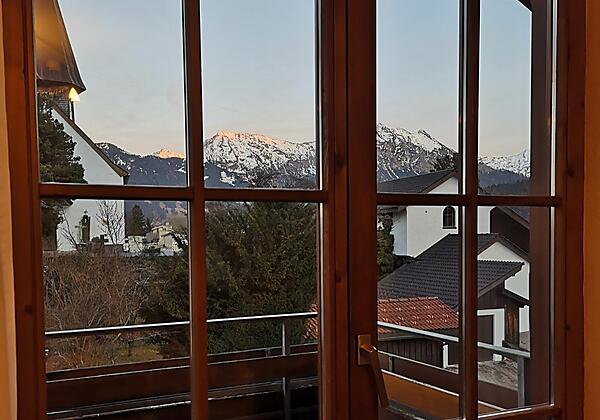Bergblick aus dem Wohnzimmer Richtung Osten