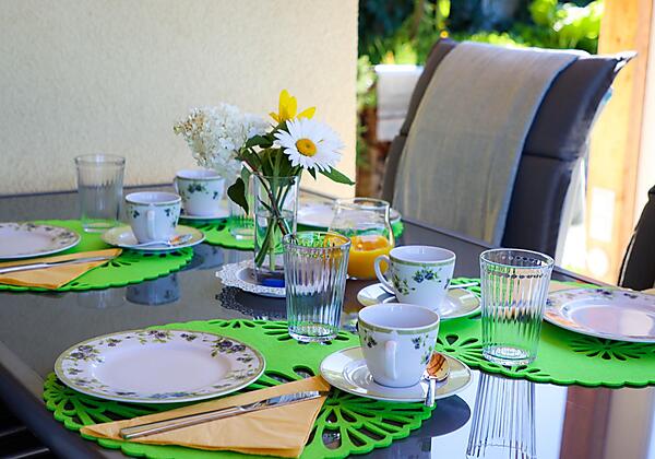 Terrassenfrühstück