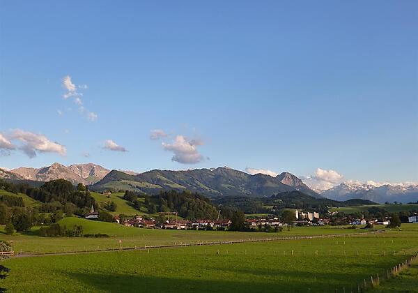 Panoramablick von Ihrem Balkon