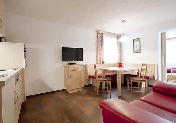 www.bacher.apartments  Wohn und Essraum