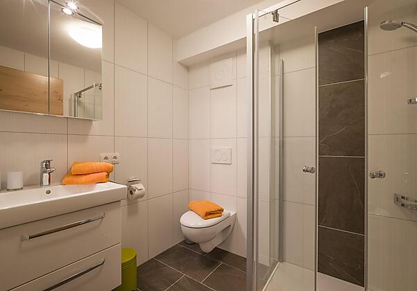 Appartement Gross  BAdezimmer1
