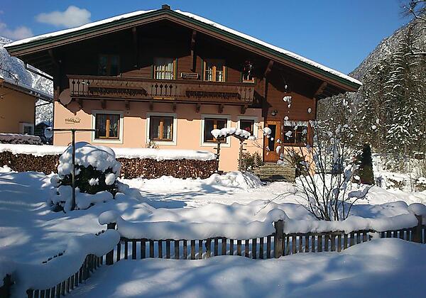 Waldhäusl 'Winter NEU