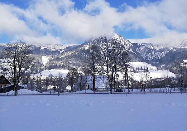 Langlauf-(Nacht)Loipe mit Blick zum Hirschberg