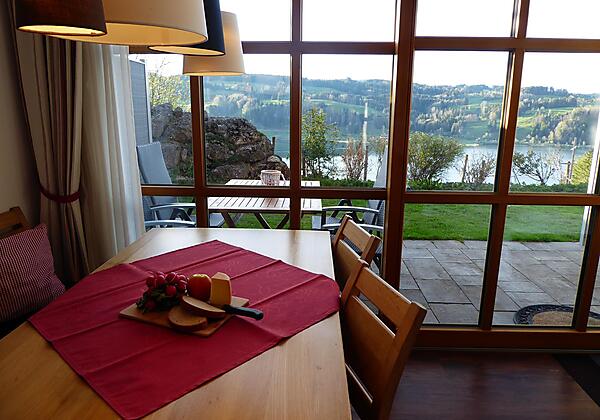 1 Sitzecke und Aussicht Nagelfluhterrasse