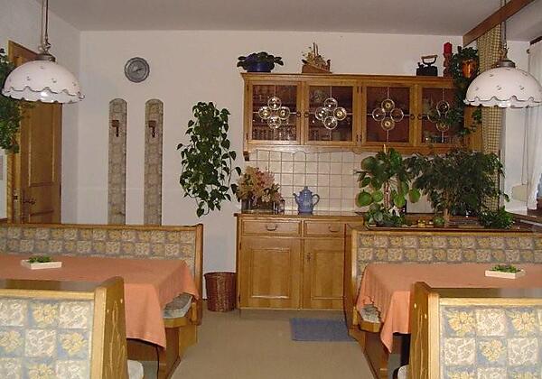 Aufenthaltsraum_35 (2)