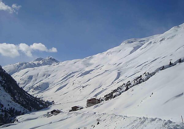 Blick im Winter nach Rofen