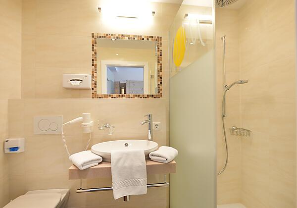 "Brandstadl" Badezimmer