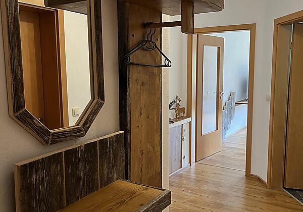 Geisteier's Hüs, Flur