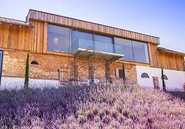 Golden Hill Country Chalets & Suites