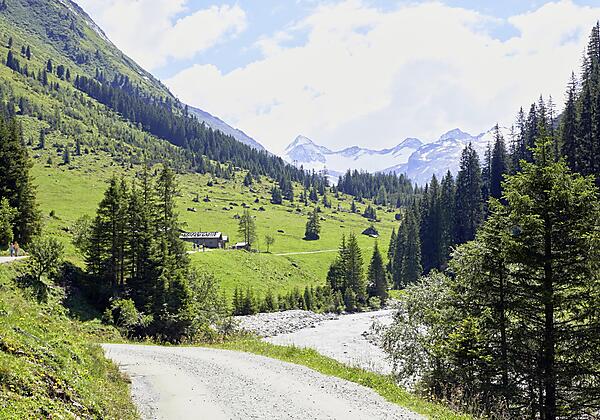 RS173_Wandern_Obersulzbachtal(c)Ferienregion_Natio