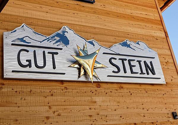 Gebäudeansicht Gut Stein