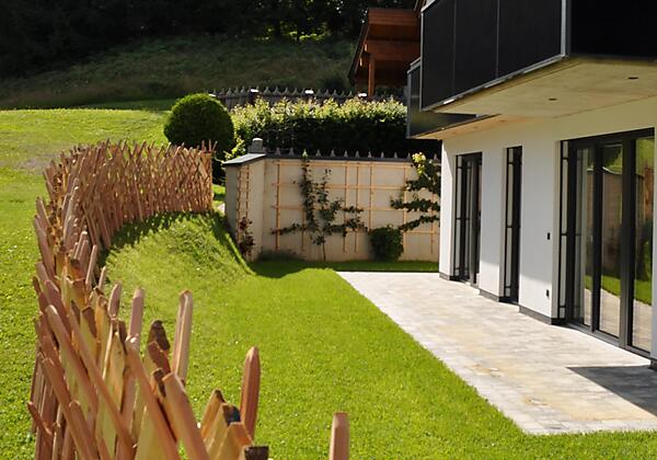 Haus_am_Walde_Mauthfeld_13_St_Johann_Garten_Zaun