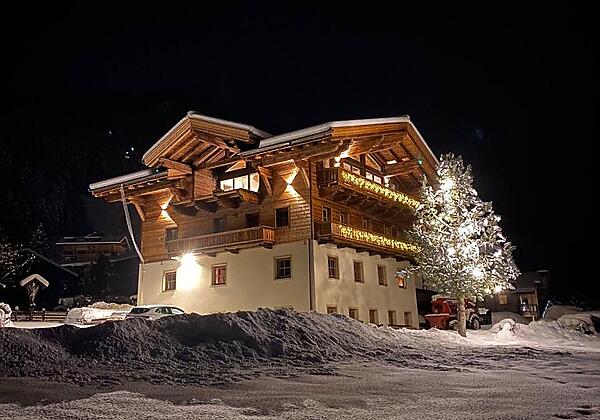 E7F175C2-1B1C-4F89-B63C-4A2E2300F4FC_1_105_c