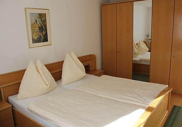 FW Ellmaustein Schlafzimmer 1