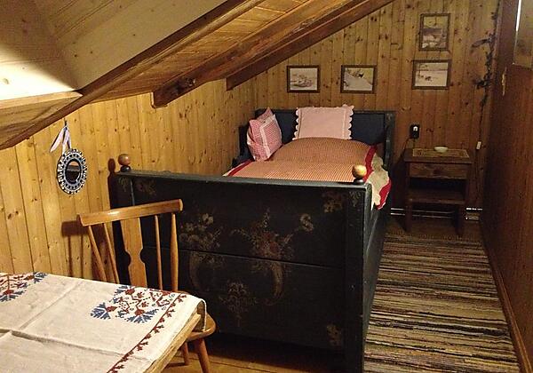 Dachkammer rot "Erholung"