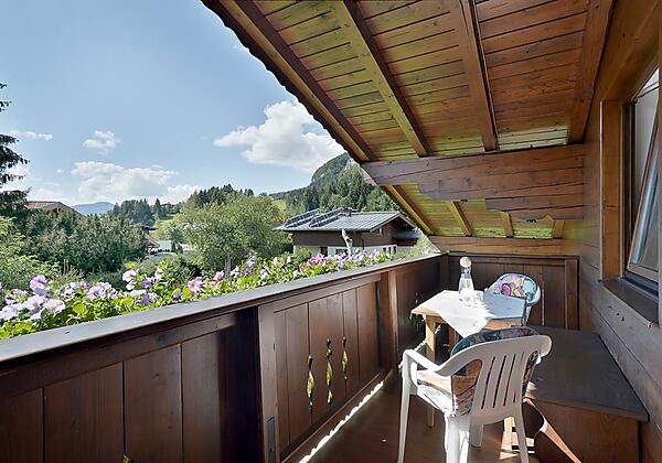 Haus Fröschl, Kirchdorf, Balkon