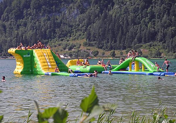 Der neue Aqua-Funpark am Ostufer Walchsee