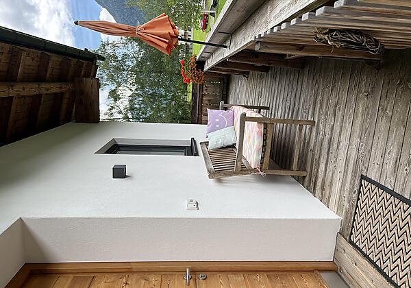 Eingang Ferienwohnung mit großem Balkon