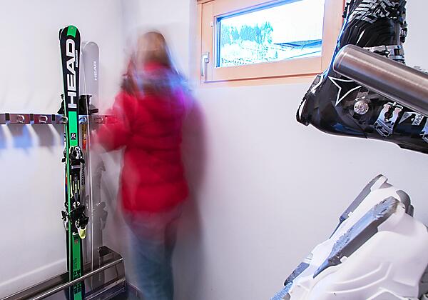 Skiraum im Eingangsbereich