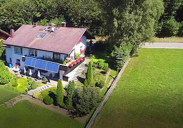 Unser Haus im Sommer