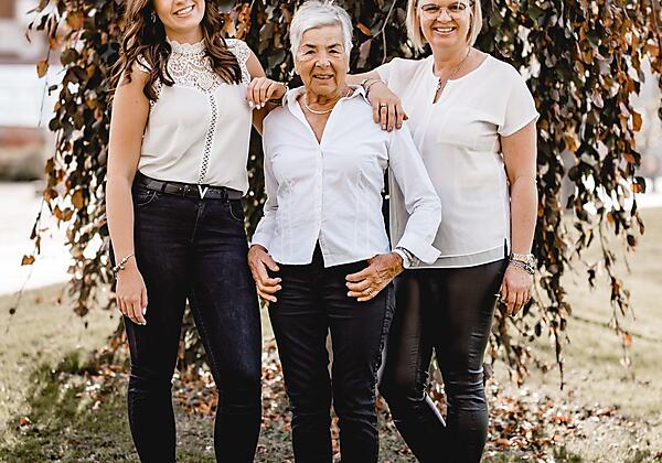 Der "Putztrupp", Carina, Maria und Heidi