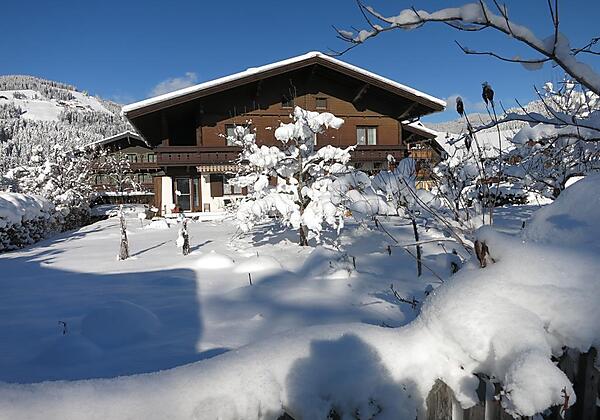 015 Foto Winter Haus Margareth