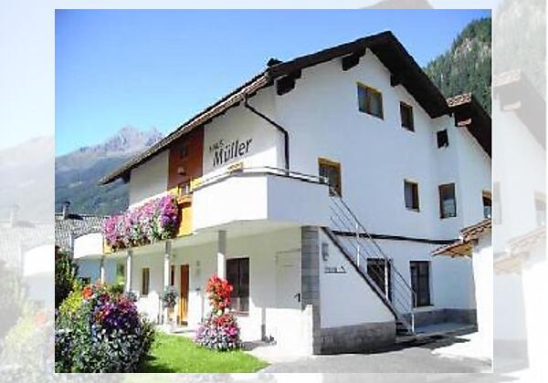 HAUS MÜLLER