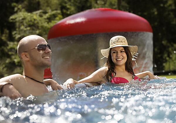 Kaiserwinkl, Schwimmbad