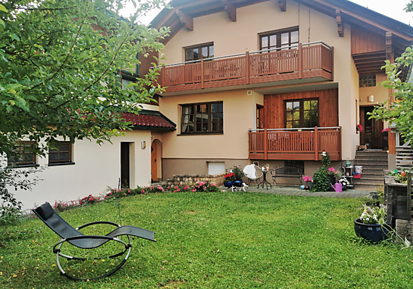 Unser Haus mit Garten