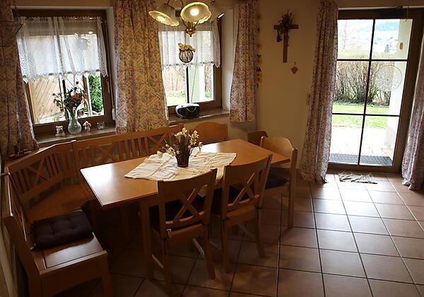 P3317124  Küche App. 3 Schlafräume