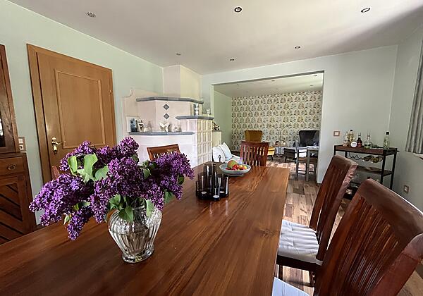 Frühstücksraum und Lesesessel