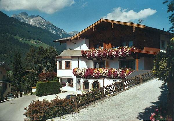 Haus Sommer 1