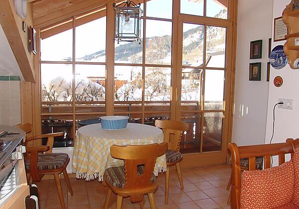 Imberger Horn Küche mit West-Balkon