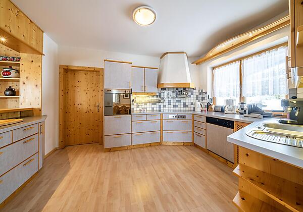 Heidi Lodge Küche_by_Gert_Perauer
