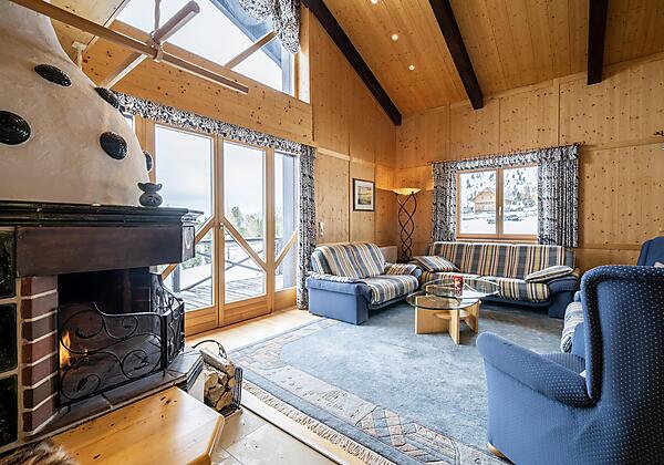 Heidi Lodge Kamin_by_Gert_Perauer