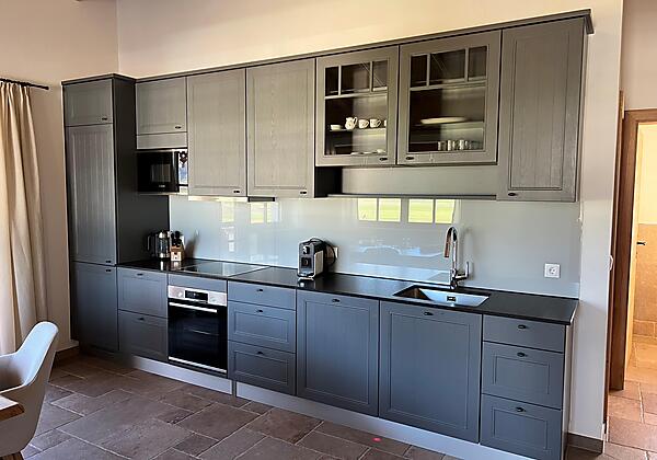 Zillertal-Landhaus Franz-Dachgeschoss-Küche mit Es