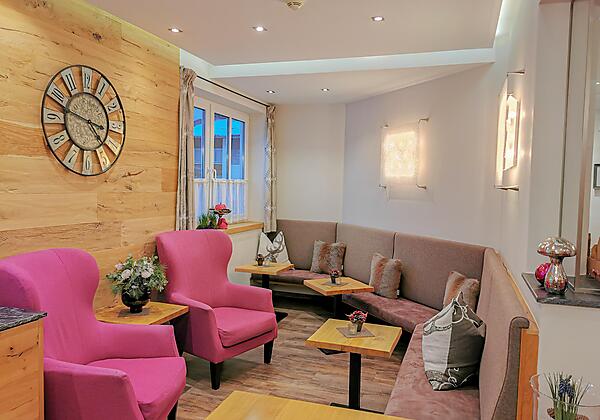 Hotel Angerwirt Hotelbar gemütlicher Urlaubstreff